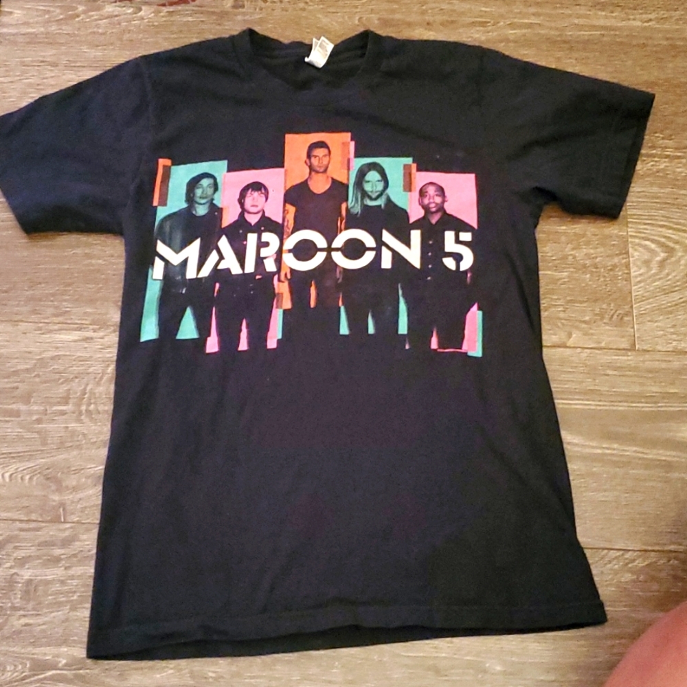 Maroon 5 North America Tour 2013 Tshirt SMALL